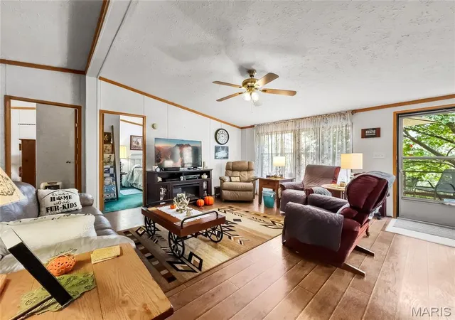 Photo 4 of Manufactured home for sale at 813 Tonka Spring Rd, Camdenton, MO 65020 | MLS# MIS26064072 | Listing updated on 2026-10-05