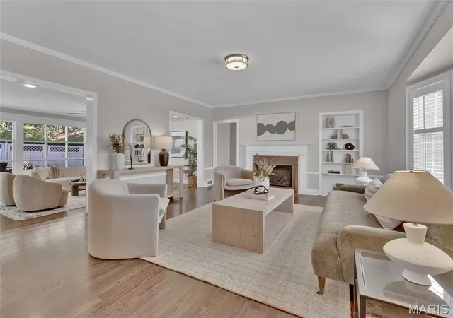 Photo 2 of Single family home for sale at 1154 S Berry Rd, Saint Louis, MO 63122 | MLS# MIS26064074 | Listing updated on 2026-10-08