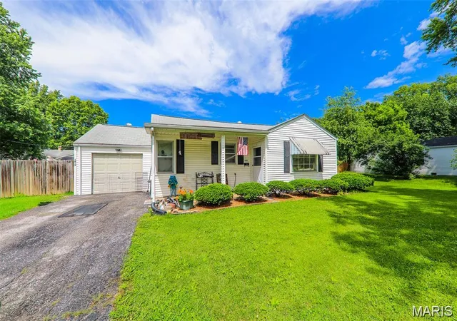 Photo 1 of Single family home for sale at 1819 N 16th Street, Swansea, IL 62226 | MLS# MIS26064079 | Listing updated on 2026-10-06