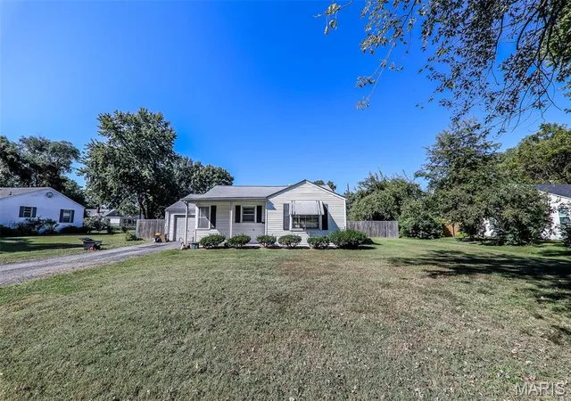 Single family home for sale at 1819 N 16th Street, Swansea, IL 62226 | MLS# MIS26064079