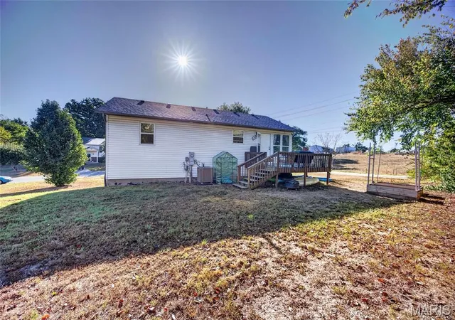 Photo 4 of Single family home for sale at 601 Twin Valley Dr, Lebanon, MO 65536 | MLS# MIS26064088 | Listing updated on 2026-10-06