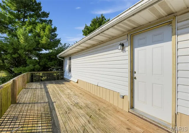 Photo 2 of Single family home for sale at 10 Gage Rd, Eldon, MO 65026 | MLS# MIS26064095 | Listing updated on 2026-10-17