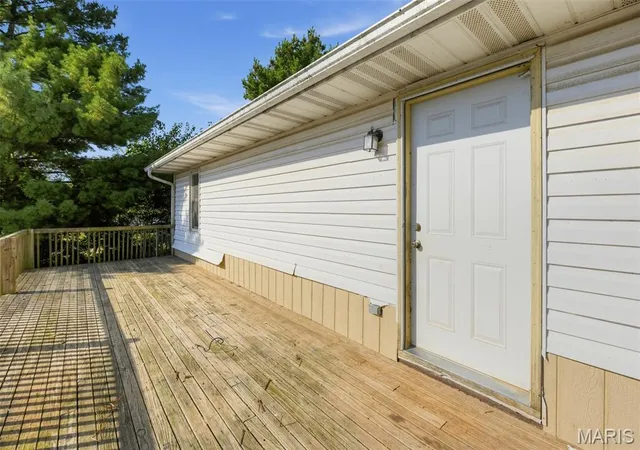 Photo 3 of Single family home for sale at 10 Gage Rd, Eldon, MO 65026 | MLS# MIS26064095 | Listing updated on 2026-10-17