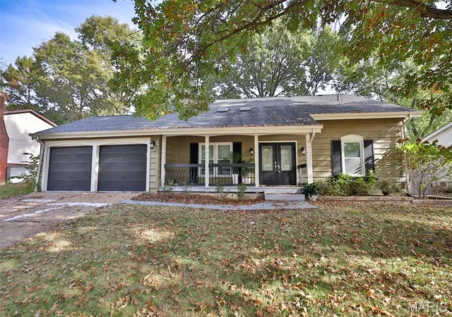 Photo 1 of Single family home for sale at 834 Garonne Dr, Manchester, MO 63021 | MLS# MIS26064104 | Listing updated on 2026-10-29