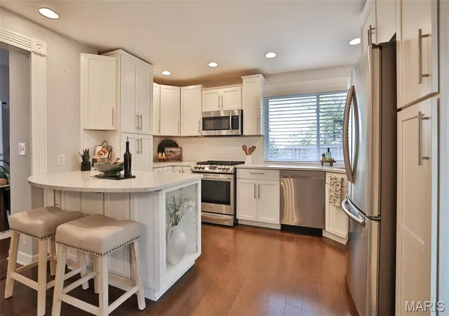 Photo 4 of Single family home for sale at 834 Garonne Dr, Manchester, MO 63021 | MLS# MIS26064104 | Listing updated on 2026-10-29