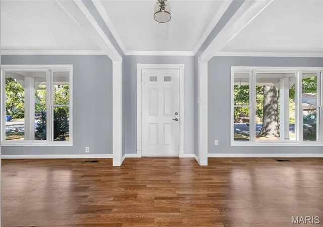 Photo 3 of Single family home for sale at 17 Savoy Dr, Lake Saint Louis, MO 63367 | MLS# MIS26064107 | Listing updated on 2026-10-09