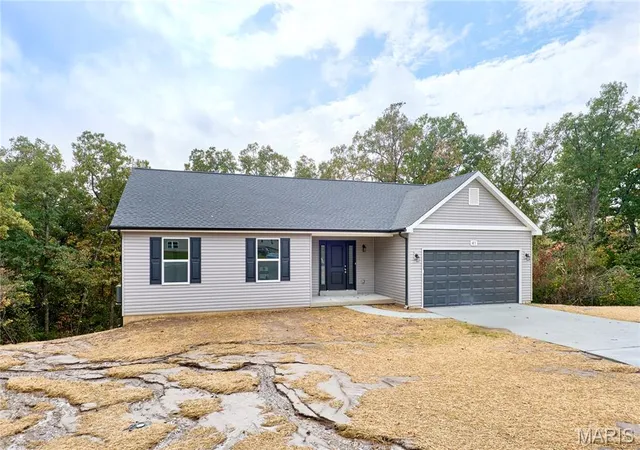 Photo 3 of Single family home for sale at 41 Sugar Crk Ct, Troy, MO 63379 | MLS# MIS26064111 | Listing updated on 2026-10-16