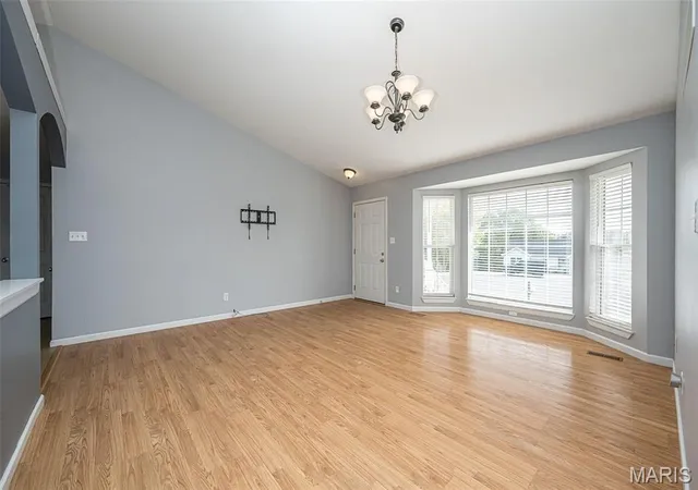 Photo 4 of Single family home for sale at 17 Stephen Ave, Union, MO 63084 | MLS# MIS26064113 | Listing updated on 2026-10-30