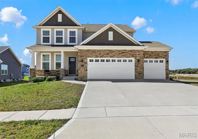 Single family home for sale at 335 Valley Blf Dr, Wentzville, MO 63385 | MLS# MIS26064139