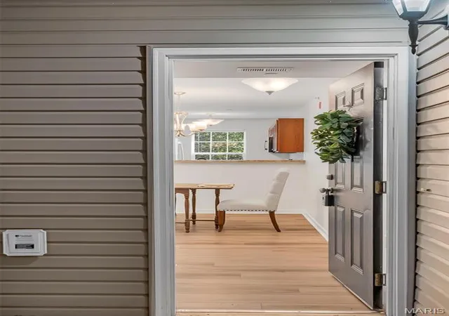 Photo 3 of Condo for sale at 9740 Bexley Sta Dr #7G, Saint Louis, MO 63123 | MLS# MIS26064141 | Listing updated on 2026-10-10