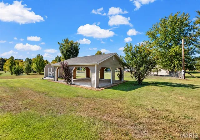 Photo 3 of Single family home for sale at 1074 Madison 334, Fredericktown, MO 63645 | MLS# MIS26064142 | Listing updated on 2026-10-06