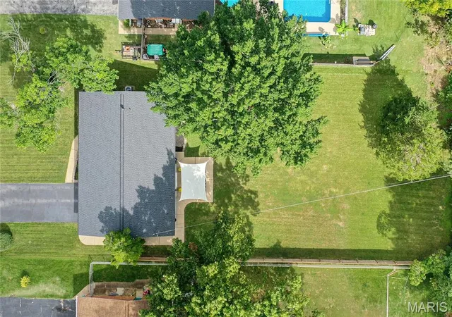 Photo 31 of Sale Pending at 237 Mar El Ct, Twin Oaks, MO 63011 | MLS# MIS26064143 | Listing updated on 2026-10-11