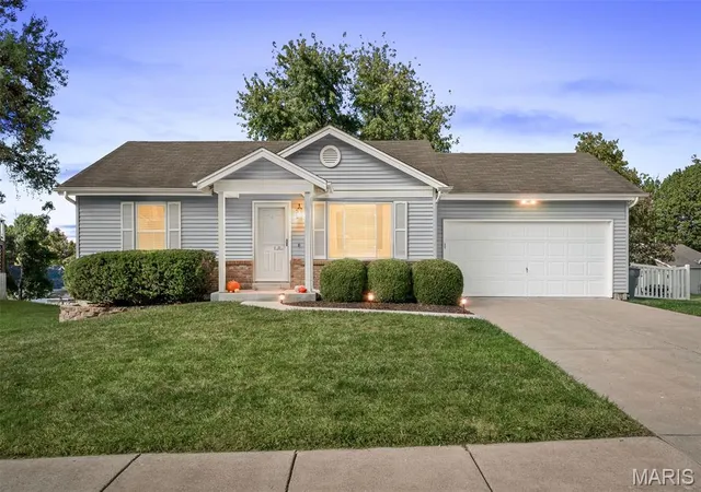 Single family home for sale at 11 Mallard Pointe Dr, O Fallon, MO 63368 | MLS# MIS26064162