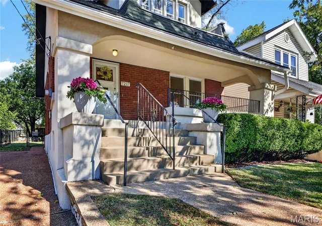 Photo 1 of Single family home for sale at 7217 Zephyr Pl, Saint Louis, MO 63143 | MLS# MIS26064169 | Listing updated on 2026-10-28