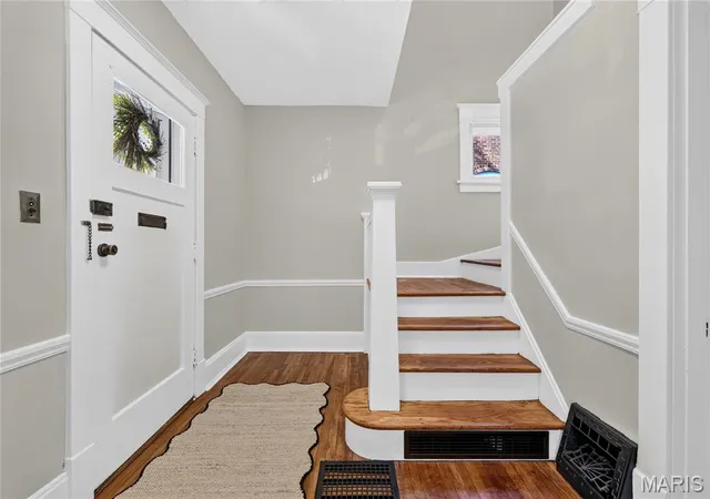 Photo 3 of Single family home for sale at 7217 Zephyr Pl, Saint Louis, MO 63143 | MLS# MIS26064169 | Listing updated on 2026-10-28