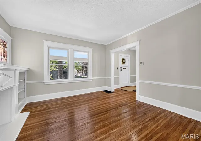Photo 4 of Single family home for sale at 7217 Zephyr Pl, Saint Louis, MO 63143 | MLS# MIS26064169 | Listing updated on 2026-10-28