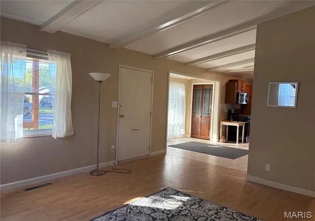 Photo 2 of Single family home for sale at 3032 Dale Ave, Granite City, IL 62040 | MLS# MIS26064173 | Listing updated on 2026-10-07