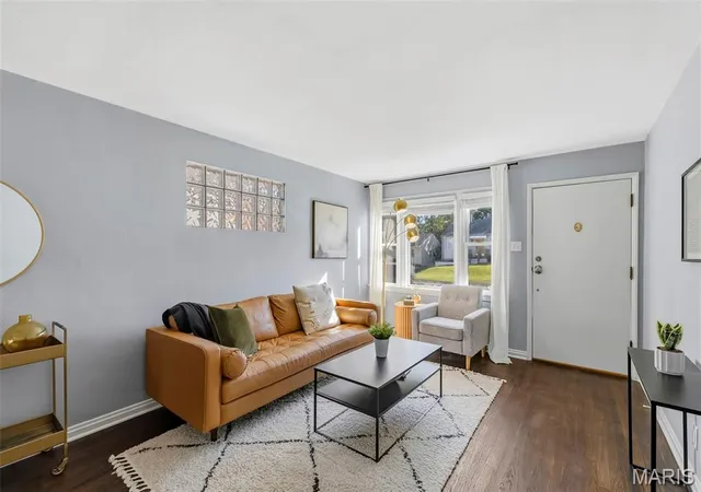 Photo 4 of Single family home for sale at 3375 Macklind Ave, Saint Louis, MO 63139 | MLS# MIS26064177 | Listing updated on 2026-10-08