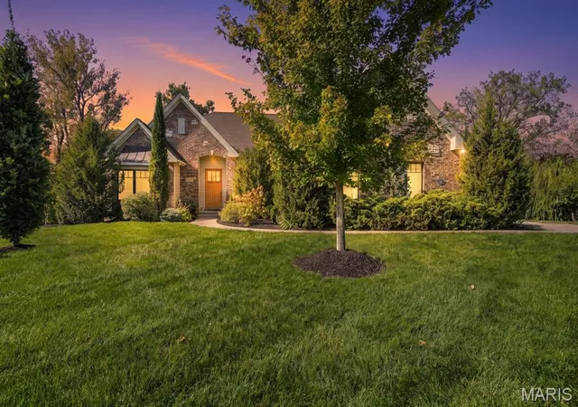 Photo 1 of Single family home for sale at 117 Trail Crk Ct, Saint Charles, MO 63304 | MLS# MIS26064180 | Listing updated on 2026-10-06