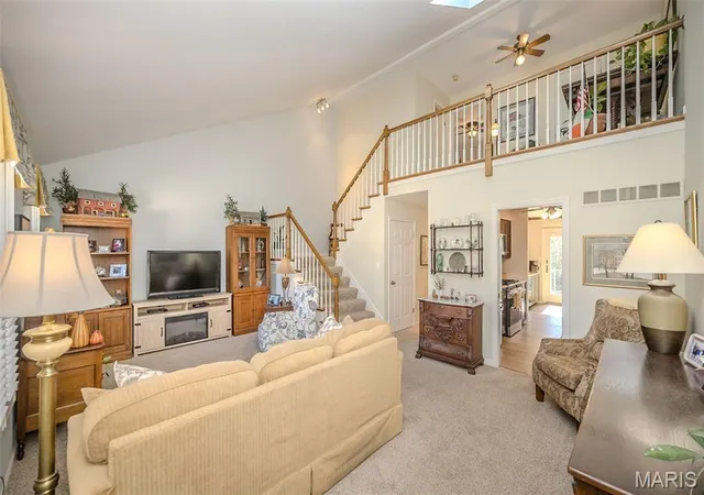 Photo 1 of Townhouse for sale at 1077 Brooksgate Manor Dr, Saint Louis, MO 63122 | MLS# MIS26064188 | Listing updated on 2026-10-31