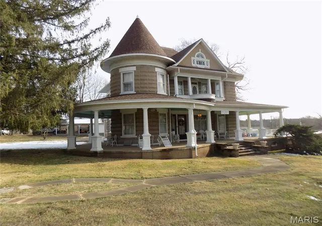 Photo 3 of Single family home for sale at 203 S Knob St, Ironton, MO 63650 | MLS# MIS26064194 | Listing updated on 2026-10-05