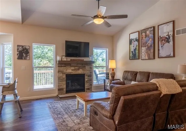 Photo 3 of Single family home for sale at 113 Winter Wheat Trl, Pacific, MO 63069 | MLS# MIS26064198 | Listing updated on 2026-10-05