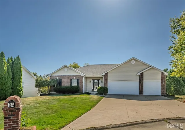 Photo 2 of Single family home for sale at 84 Reuben Ct, Saint Peters, MO 63376 | MLS# MIS26064199 | Listing updated on 2026-10-15