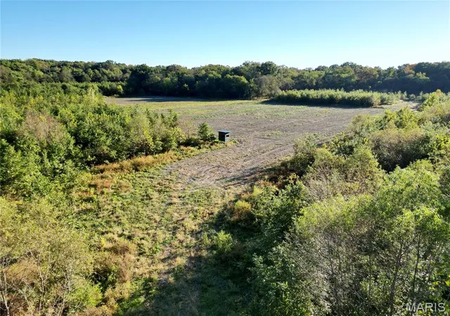 Photo 3 of Land for sale at 1 Landmark Rd, Iuka, IL 62849 | MLS# MIS26064205 | Listing updated on 2026-10-05