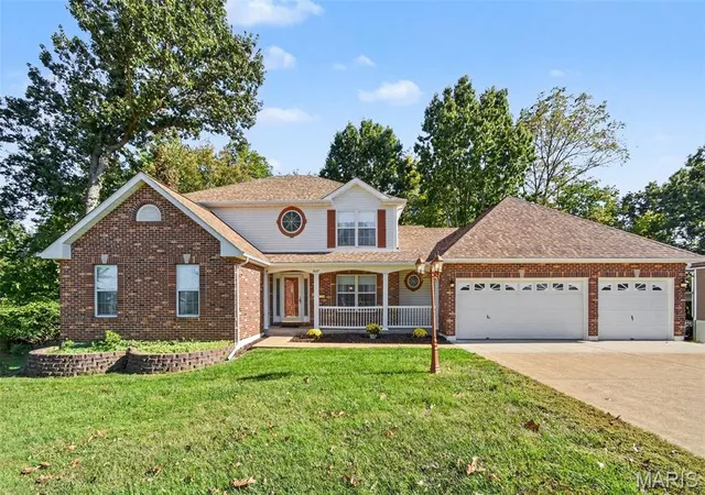 Photo 1 of Single family home for sale at 3607 Swan Cir S, Arnold, MO 63010 | MLS# MIS26064207 | Listing updated on 2026-10-06