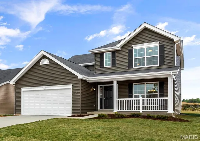 Photo 2 of Single family home for sale at 2 Royal Ii At Elm Xing, St Charles, MO 63301 | MLS# MIS26064218 | Listing updated on 2026-10-15