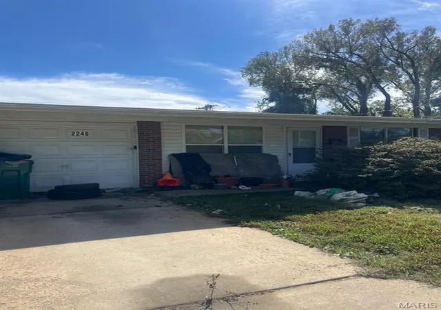 Single family home for sale at 2246 Hudson Rd, Saint Louis, MO 63136 | MLS# MIS26064219