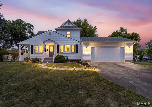 Photo 1 of Single family home for sale at 7101 Stafford Ct, Saint Louis, MO 63123 | MLS# MIS26064225 | Listing updated on 2026-10-18