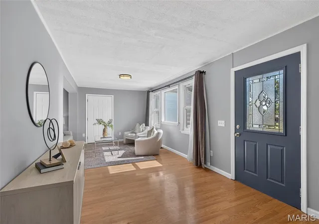 Photo 3 of Single family home for sale at 7101 Stafford Ct, Saint Louis, MO 63123 | MLS# MIS26064225 | Listing updated on 2026-10-18