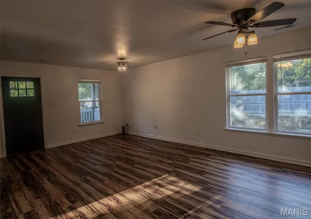Photo 3 of Single family home for sale at 10898 Spring Town Rd, Mineral Point, MO 63660 | MLS# MIS26064255 | Listing updated on 2026-10-06