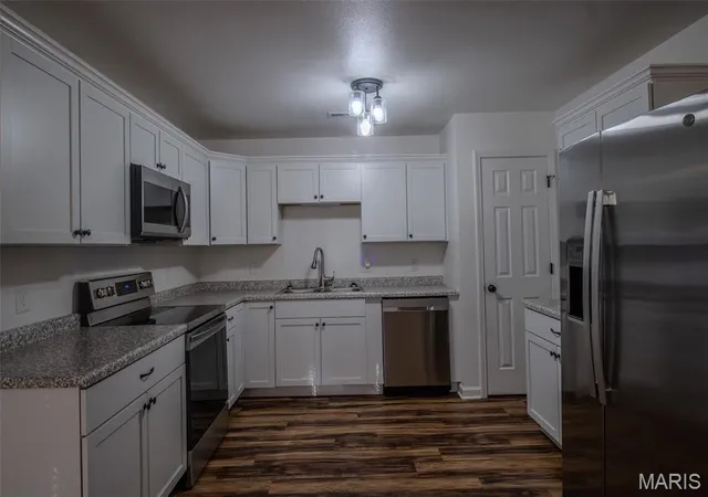 Photo 3 of Single family home for sale at 10898 Spring Town Rd, Mineral Point, MO 63660 | MLS# MIS26064255 | Listing updated on 2026-10-06