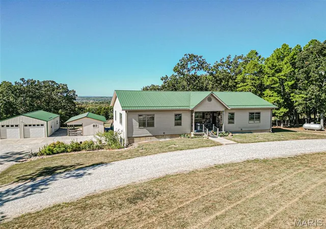 Photo 2 of Single family home for sale at 10210 County Rd 5260, Rolla, MO 65401 | MLS# MIS26064257 | Listing updated on 2026-10-06