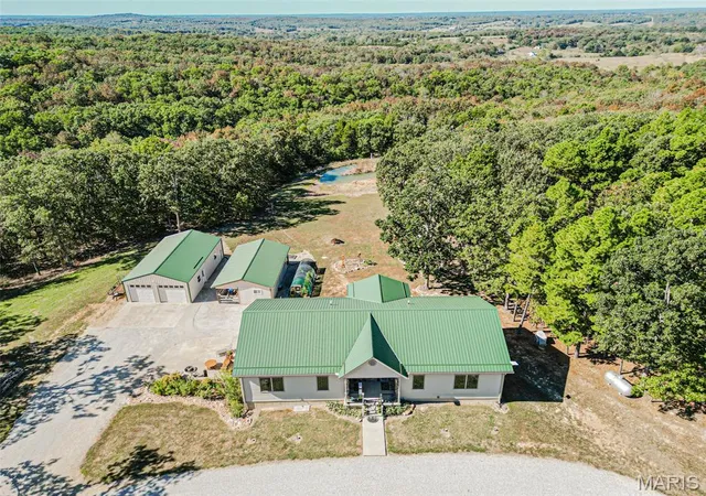 Photo 3 of Single family home for sale at 10210 County Rd 5260, Rolla, MO 65401 | MLS# MIS26064257 | Listing updated on 2026-10-06