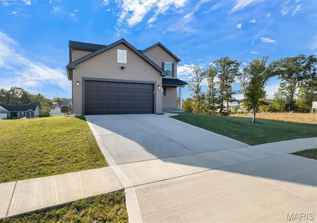 Photo 3 of Single family home for sale at 373 Cumberland Ct, Truesdale, MO 63380 | MLS# MIS26064258 | Listing updated on 2026-10-08
