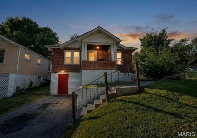 Photo 1 of Single family home for sale at 4604 June Ave, Saint Louis, MO 63121 | MLS# MIS26064266 | Listing updated on 2026-10-08