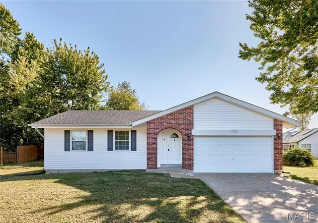 Photo 1 of Single family home for sale at 11742 Branridge Rd, Black Jack, MO 63033 | MLS# MIS26064270 | Listing updated on 2026-10-09