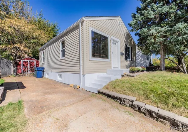 Photo 1 of Single family home for sale at 5509 Wyoming St, Saint Louis, MO 63139 | MLS# MIS26064285 | Listing updated on 2026-10-07