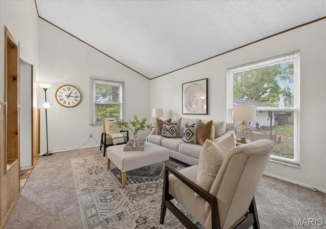 Photo 3 of Single family home for sale at 2470 Jenkee Dr, Florissant, MO 63031 | MLS# MIS26064286 | Listing updated on 2026-10-16
