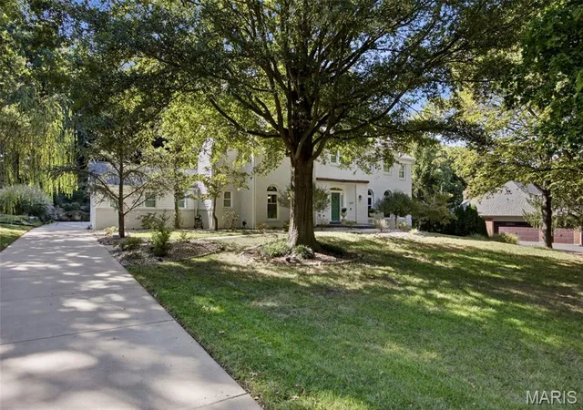 Photo 1 of Single family home for sale at 1706 Mason Knoll Rd, Saint Louis, MO 63131 | MLS# MIS26064311 | Listing updated on 2026-10-28