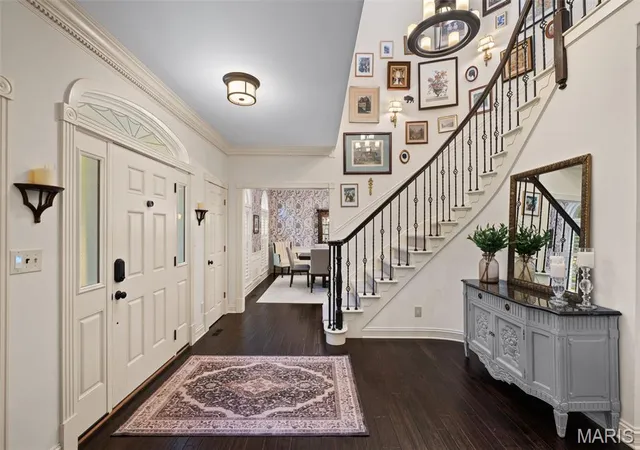 Photo 4 of Single family home for sale at 1706 Mason Knoll Rd, Saint Louis, MO 63131 | MLS# MIS26064311 | Listing updated on 2026-10-28