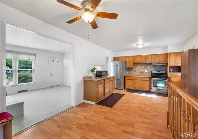 Photo 4 of Single family home for sale at 1470 Lindsay Ln, Florissant, MO 63031 | MLS# MIS26064315 | Listing updated on 2026-10-08