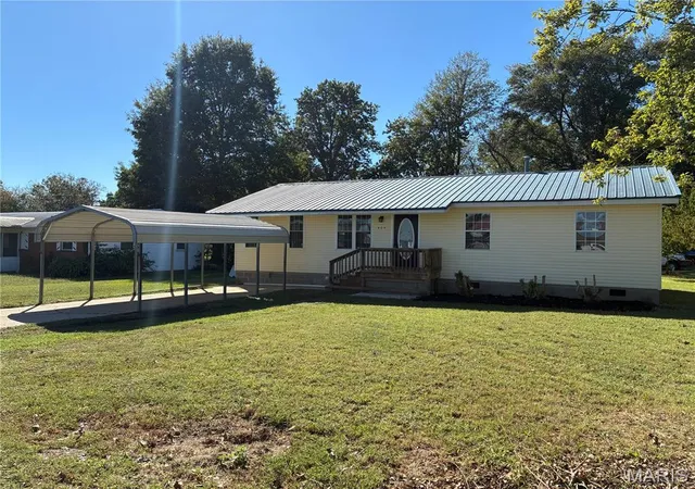 Photo 1 of Single family home for sale at 909 E Almar, Malden, MO 63863 | MLS# MIS26064321 | Listing updated on 2026-10-06