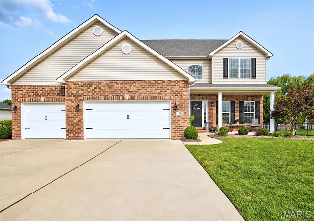 Photo 1 of Single family home for sale at 1138 Whimbrel Run, Mascoutah, IL 62258 | MLS# MIS26064326 | Listing updated on 2026-10-23