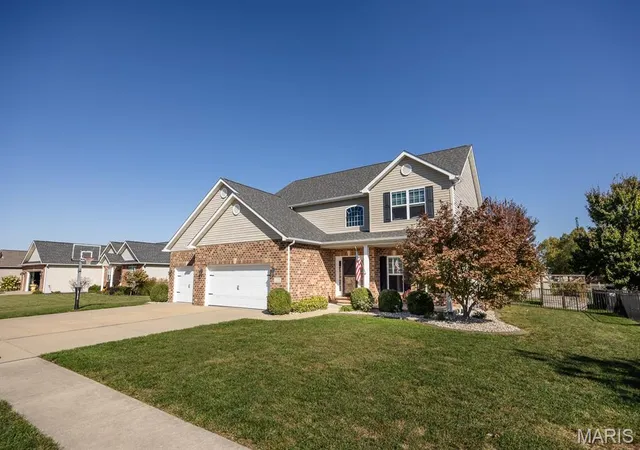 Photo 2 of Single family home for sale at 1138 Whimbrel Run, Mascoutah, IL 62258 | MLS# MIS26064326 | Listing updated on 2026-10-23