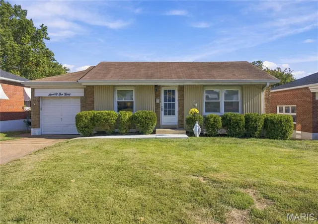 Photo 1 of Single family home for sale at 7130 Sharp Ave, Saint Louis, MO 63116 | MLS# MIS26064334 | Listing updated on 2026-10-08