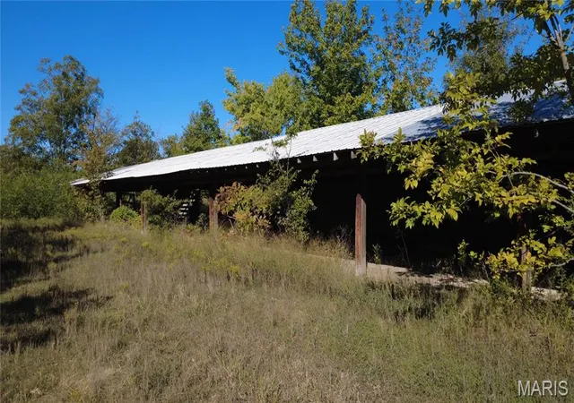 Land for sale at 00 N Of Hwy B, Poplar Bluff, MO 63901 | MLS# MIS26064347